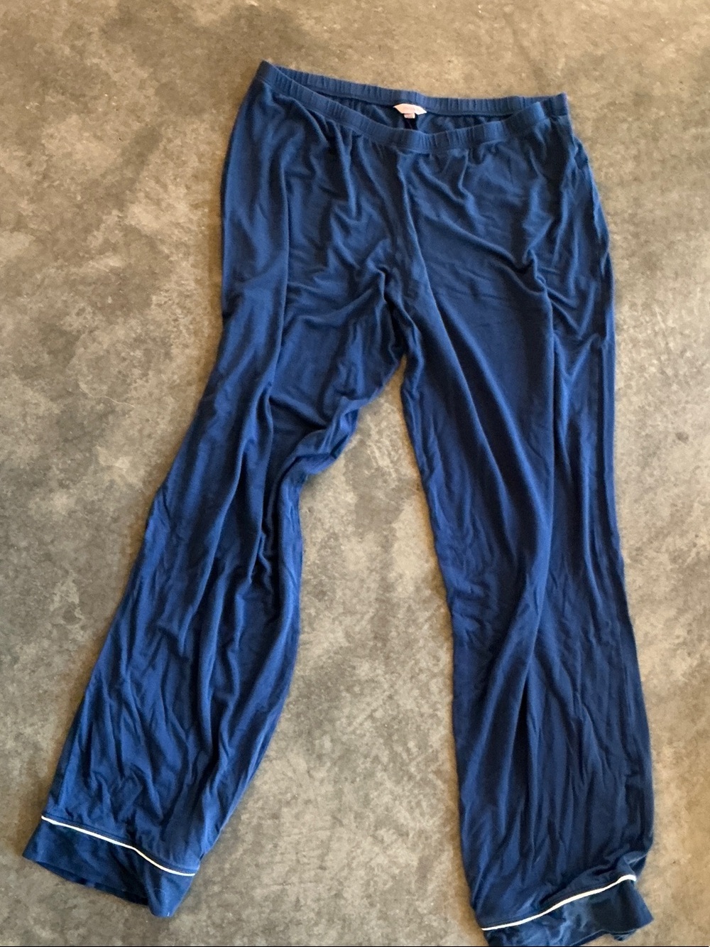 Eberjey Navy Short-Sleeve Pajama Set with White Piping - Picture 3 of 4